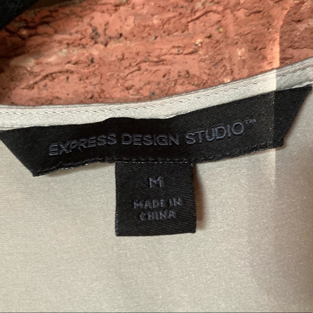 Express Design Studio Silk Cardi - Picture 7 of 7